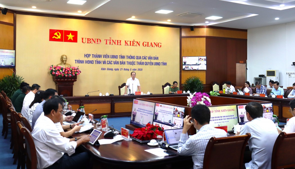 UBND tỉnh Kiên Giang thông qua 6 văn bản trình HĐND UBND tỉnh Kiên Giang thông qua 6 văn bản trình HĐND