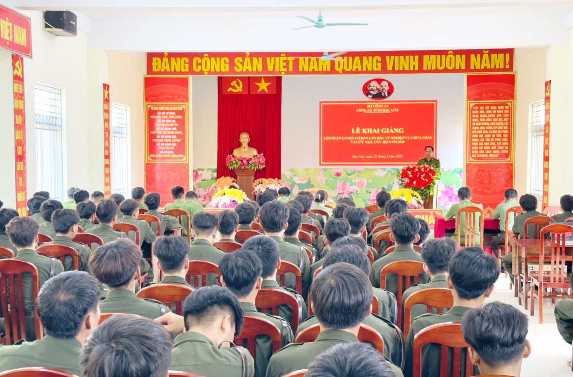 Bạc Liêu: Khai giảng lớp huấn luyện nghiệp vụ chữa cháy và cứu nạn, cứu hộ