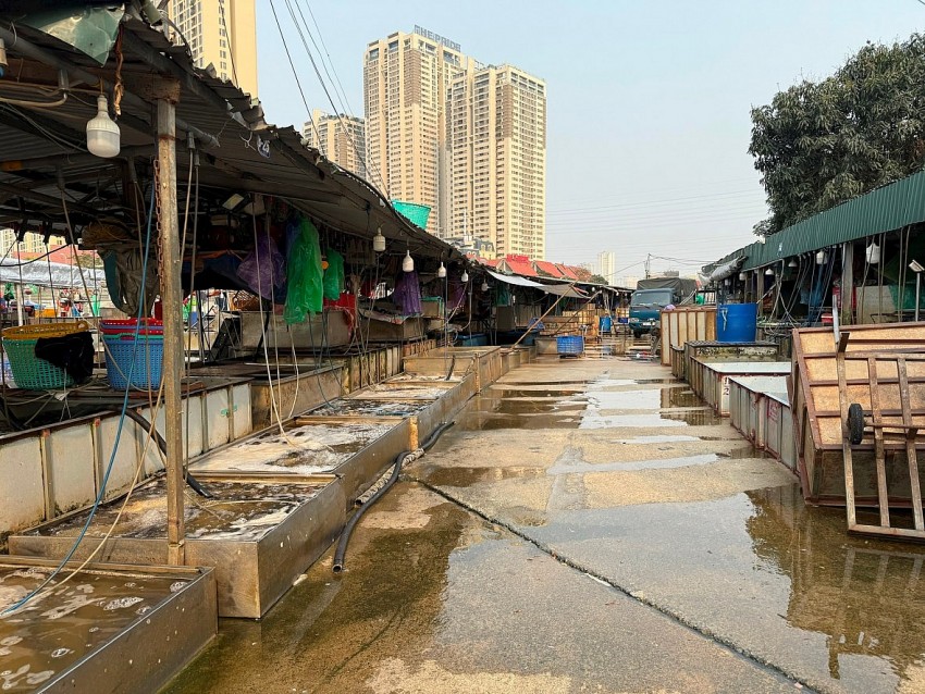 Xem xét trách nhiệm của tập thể, cá nhân vụ chợ La Khê bị phản ánh