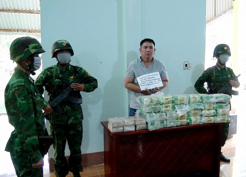 CụcKiểm tra thực hiện cao điểm đấu tranh phòng chống buôn lậu, gian lận thương mại, hàng giả trên tuyến biên giới tỉnh Long An và Tây Ninh