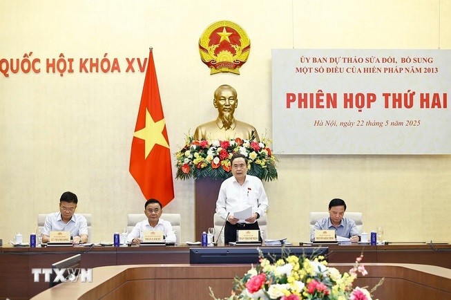 Chủ tịch Quốc hội Trần Thanh Mẫn, Chủ tịch Ủy ban dự thảo sửa đổi, bổ sung một số điều của Hiến pháp năm 2013 phát biểu. (Ảnh: Doãn Tấn/TTXVN)