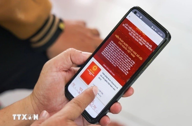 Giao diện màn hình đóng góp ý kiến sửa đổi Hiến pháp trên ứng dụng VneID. (Ảnh: TTXVN)