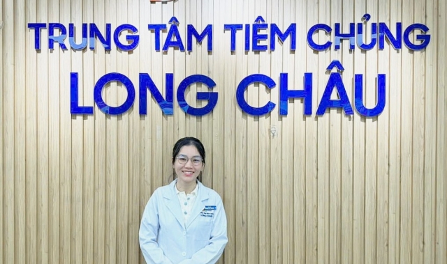 Bác sĩ Long Châu kịp thời cứu người bị đột quỵ ngay "thời điểm vàng"