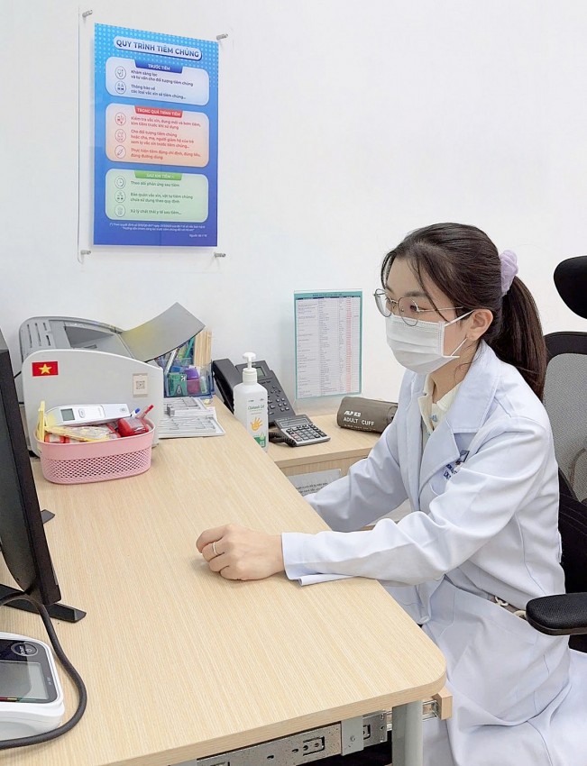 Cấp cứu đột quỵ - mỗi giây đều quý hơn vàng, nữ bác sĩ cứu sống người dân trong gang tấc.