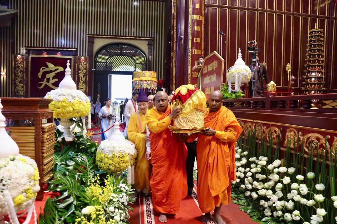 Cung rước xá lợi Đức Phật về Yên Tử, Quảng Ninh