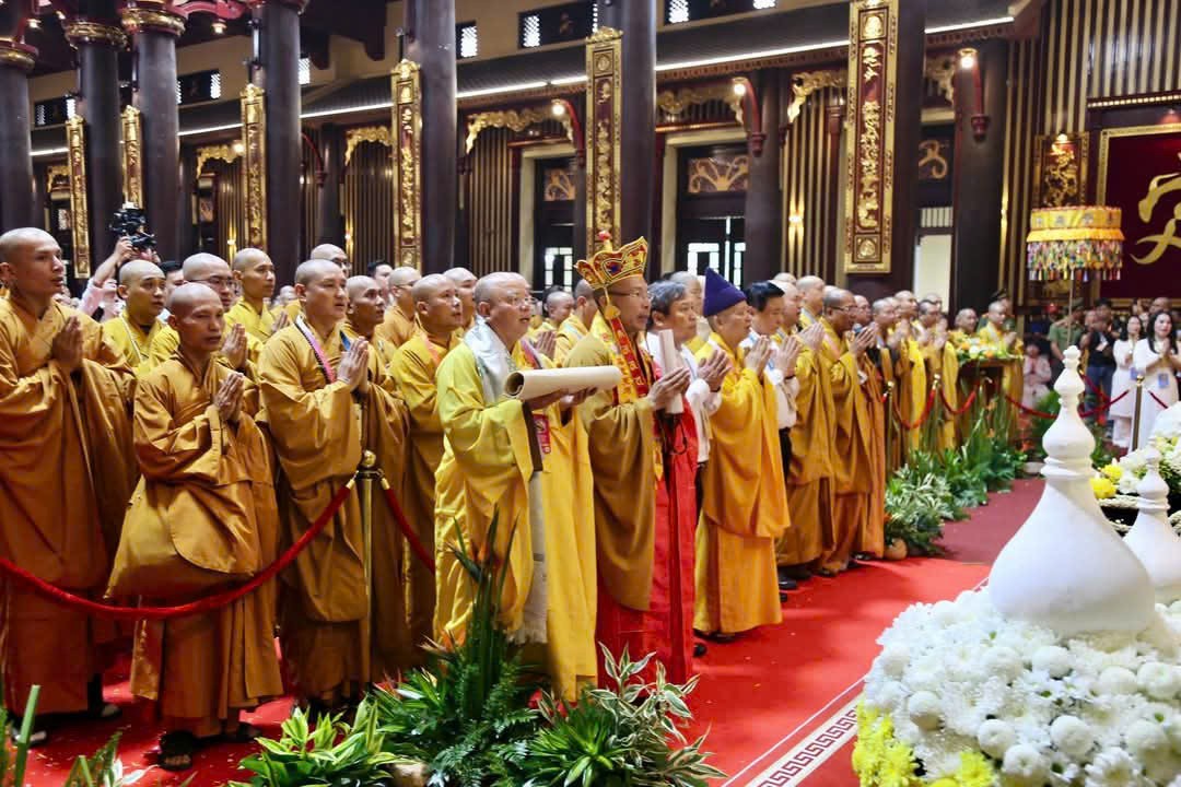 Cung rước xá lợi Đức Phật về Yên Tử, Quảng Ninh