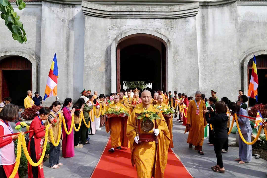 Cung rước xá lợi Đức Phật về Yên Tử, Quảng Ninh