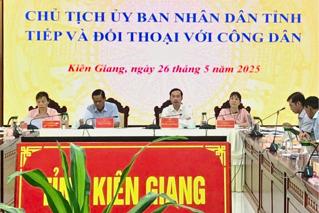 Chủ tịch UBND tỉnh Kiên Giang tiếp và đối thoại với công dân về chính sách đất đai và an sinh xã hội
