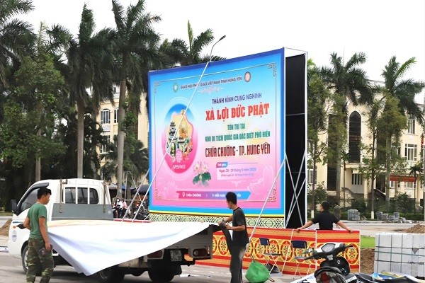 Hưng Yên: Chùa Chuông sẵn sàng cho Lễ cung rước Xá lợi Đức Phật vào ngày 28 -29/5