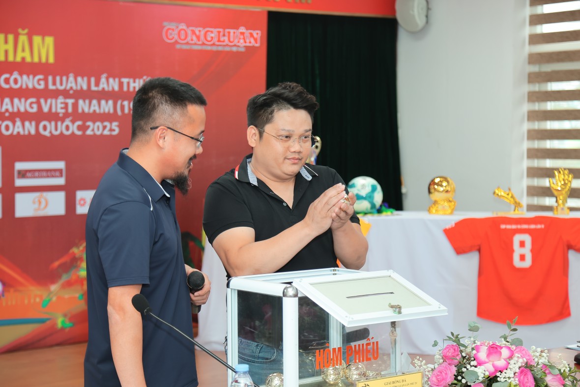 Báo Pháp luật Việt Nam tham gia tranh tài tại giải bóng đá Cúp Nhà bào và Công luận lần thứ IV