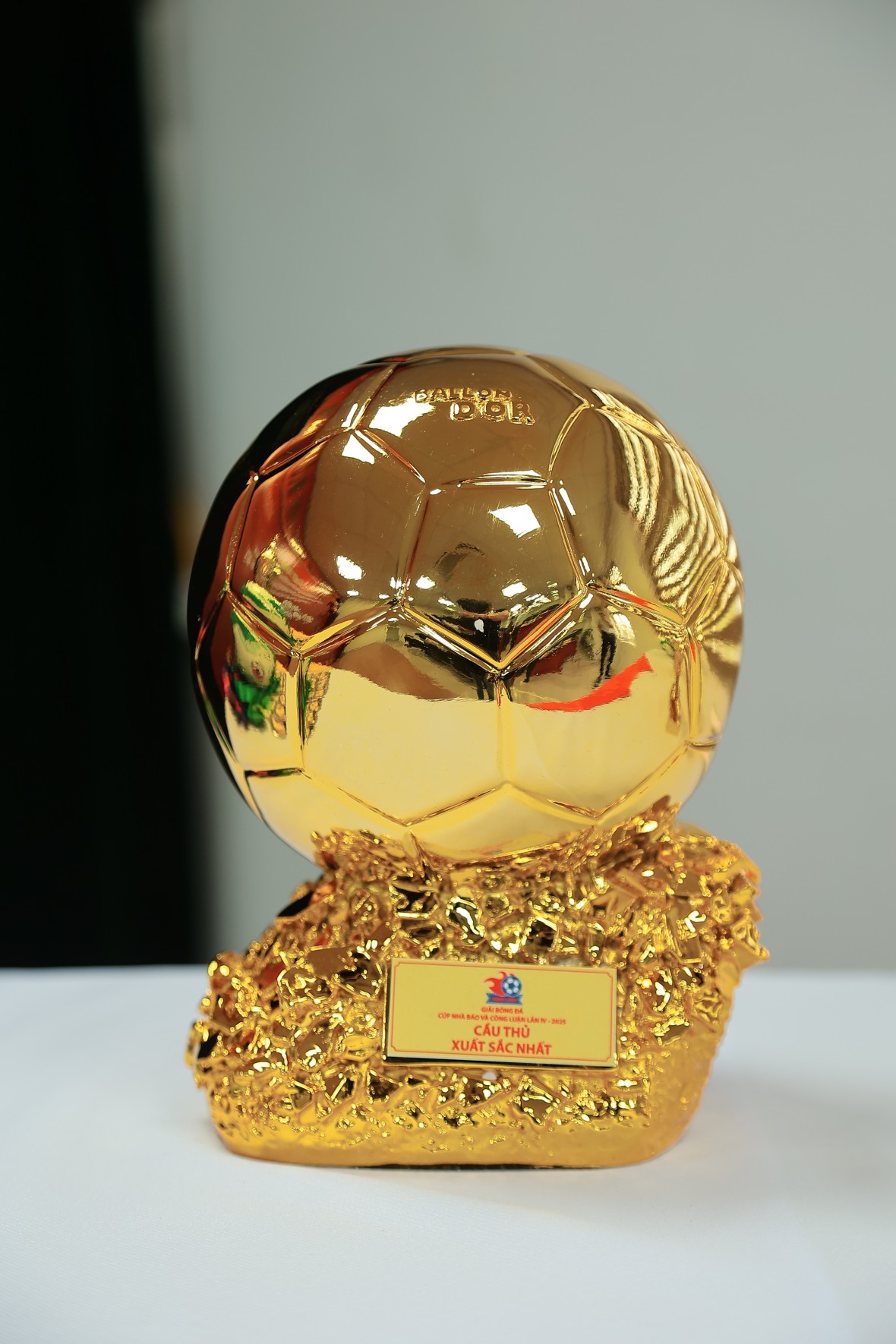 Báo Pháp luật Việt Nam tham gia tranh tài tại giải bóng đá Cúp Nhà bào và Công luận lần thứ IV