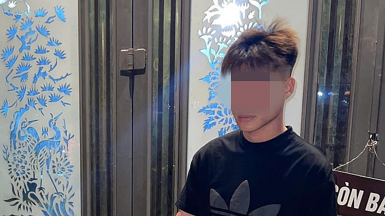 Nói lời thách thức tại quán bi-a, một thanh niên bị chém lìa đốt ngón tay