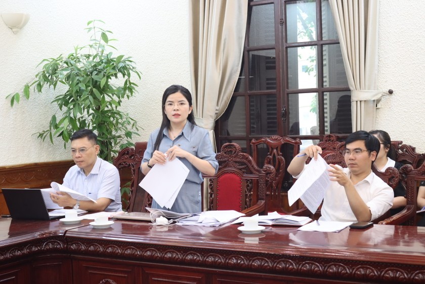 Tháo gỡ các vướng mắc do quy định của pháp luật để thúc đẩy tăng trưởng kinh tế Tháo gỡ các vướng mắc do quy định của pháp luật để thúc đẩy tăng trưởng kinh tế