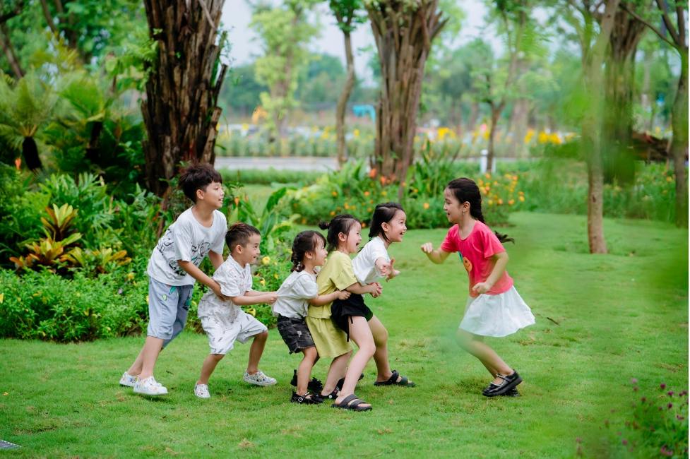 Tại Eco Central Park trẻ được thoải mái vui chơi