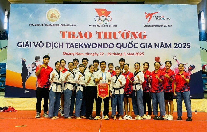 Bình Thuận xếp thứ hạng nhì nội dung quyền Giải Taekwondo toàn quốc.