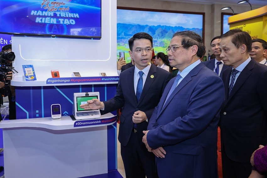 Thủ tướng: Mong ngành ngân hàng 