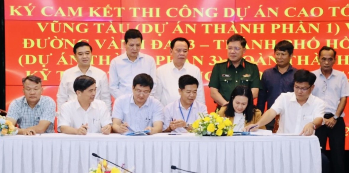 Đồng Nai cam kết thông xe kỹ thuật hai tuyến cao tốc trước 19/12/2025