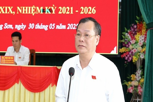 Lãnh đạo tỉnh Nam Định tiếp xúc cử tri trước kỳ họp Lãnh đạo tỉnh Nam Định tiếp xúc cử tri trước kỳ họp