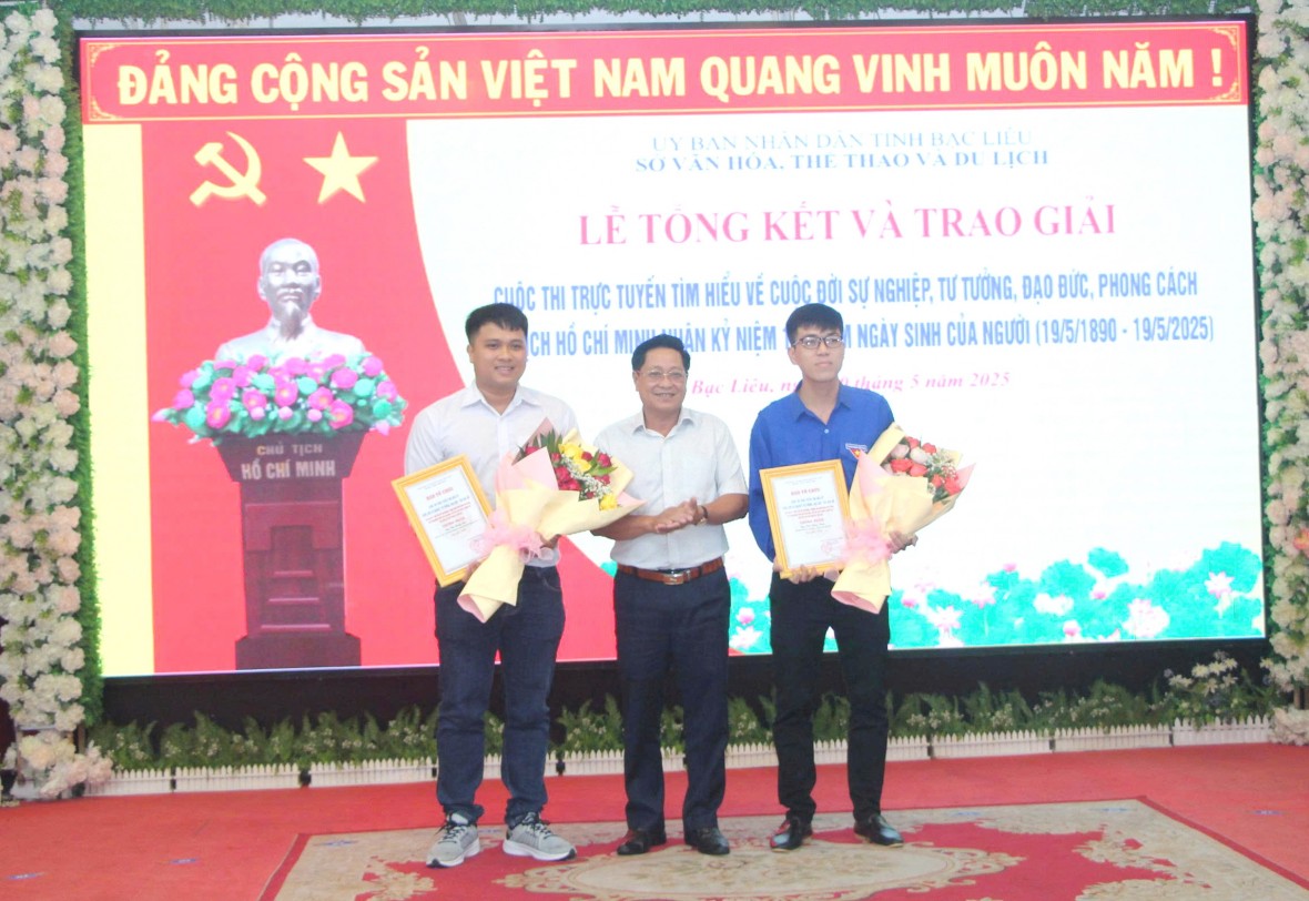 Bạc Liêu trao giải Cuộc thi trực tuyến tìm hiểu về cuộc đời, sự nghiệp, tư tưởng, đạo đức của Bác Hồ