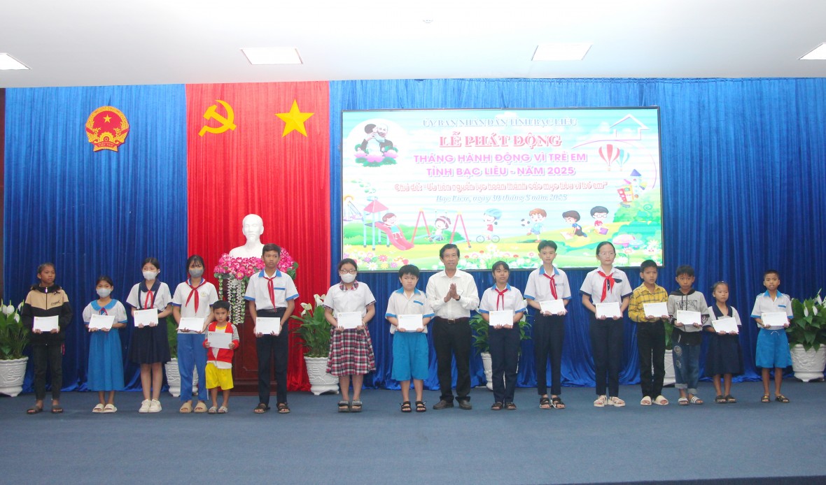 Bạc Liêu: Lễ phát động Tháng hành động vì trẻ em