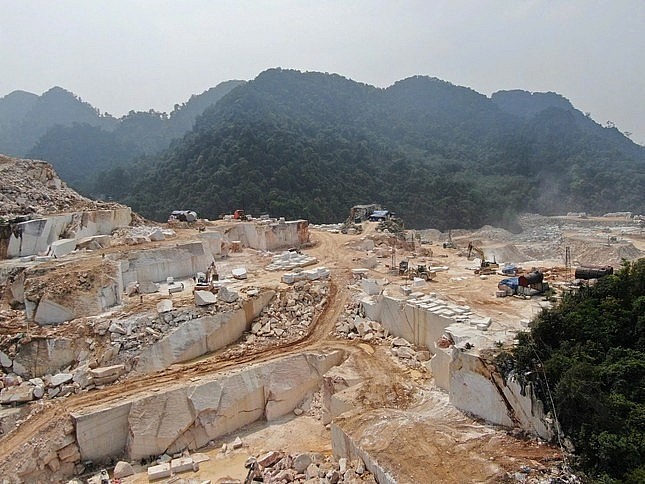 Xử phạt 600 triệu đồng đối với Công ty Cổ phần Đá quý và Vàng Yên Bái Xử phạt 600 triệu đồng đối với Công ty Cổ phần Đá quý và Vàng Yên Bái