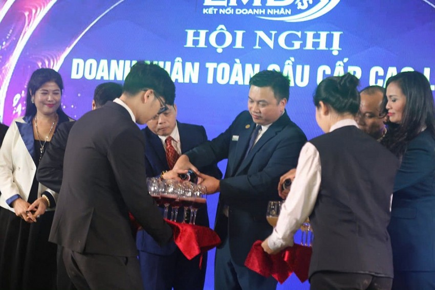Tổ chức kết nối doanh nhân toàn cầu LMD: Vinh danh và phát triển