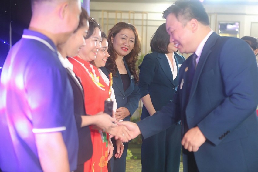 Tổ chức kết nối doanh nhân toàn cầu LMD: Vinh danh và phát triển