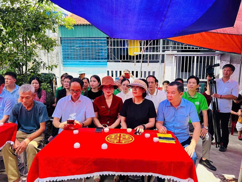 Báo Pháp luật Việt Nam bàn giao căn nhà “Mái ấm Tư pháp” ở Thái Bình