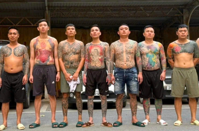 Các đối tượng bị tạm giữ (Ảnh: Công an Hà Nội).