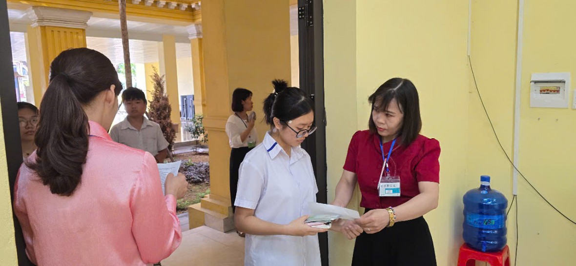 Hơn 15.700 sĩ tử Quảng Ninh chính thức bước vào Kỳ thi tuyển sinh lớp 10