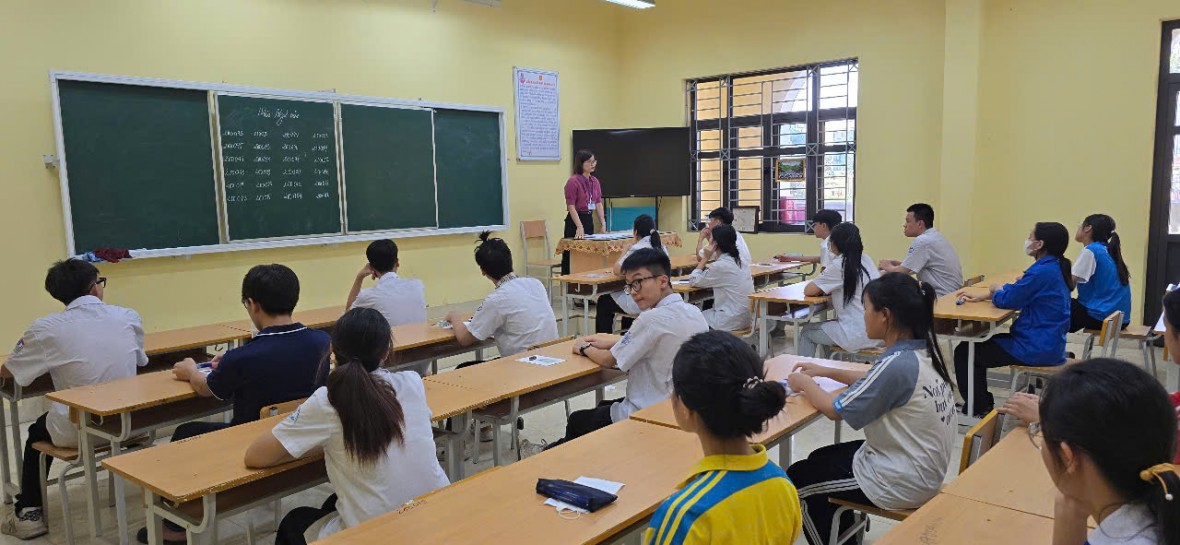 Hơn 15.700 sĩ tử Quảng Ninh chính thức bước vào Kỳ thi tuyển sinh lớp 10