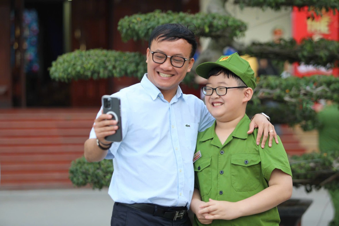 Hàng trăm “chiến sĩ nhí” hào hứng trải nghiệm kỳ nghỉ hè lý thú