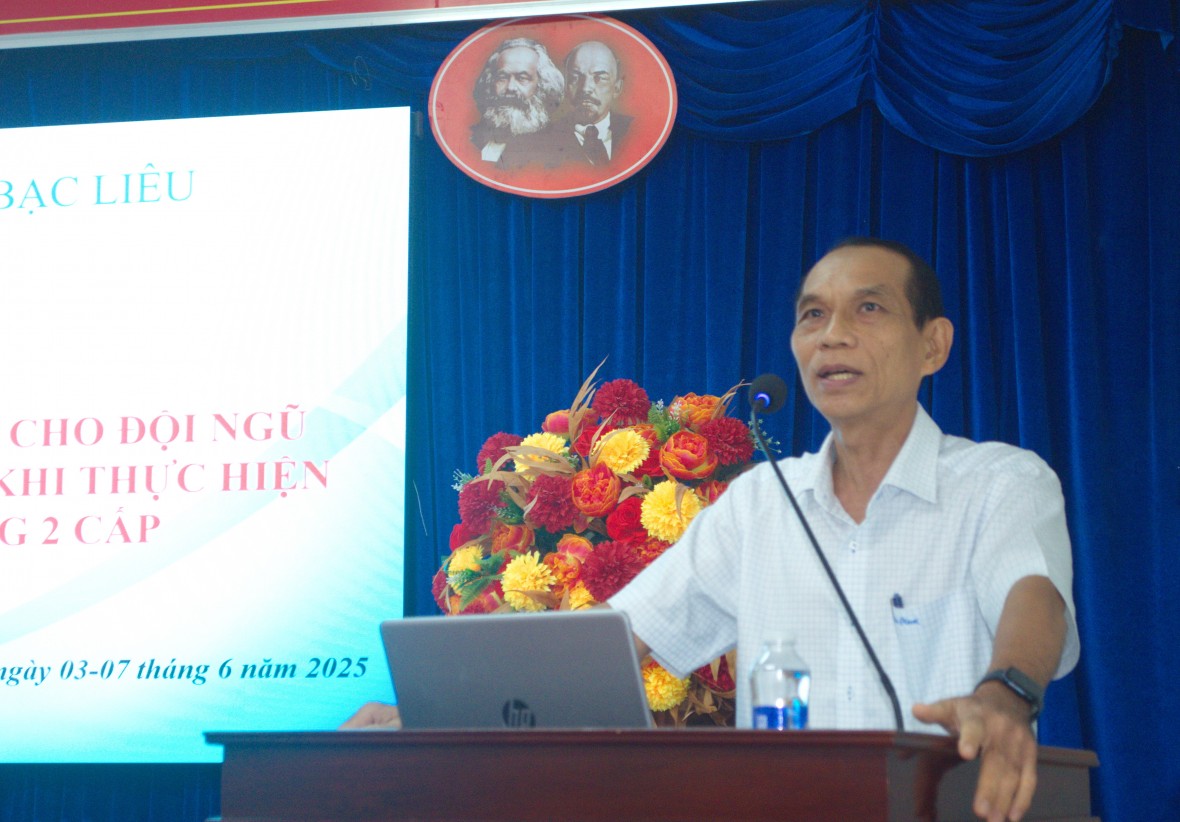 Tiếp tục tập huấn công tác Tư pháp cho công chức Tư pháp trong khi thực hiện chính quyền địa phương 2 cấp ở Bạc Liêu Tiếp tục tập huấn công tác Tư pháp cho công chức Tư pháp trong khi thực hiện chính quyền địa phương 2 cấp ở Bạc Liêu