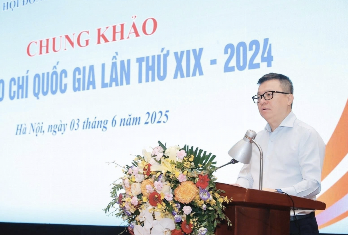 Ông Lê Quốc Minh - tổng biên tập báo Nhân Dân, phó trưởng Ban Tuyên giáo và Dân vận Trung ương, chủ tịch Hội Nhà báo Việt Nam, chủ tịch Hội đồng chung khảo Giải Báo chí quốc gia - phát biểu bế mạc - Ảnh: TTXVN