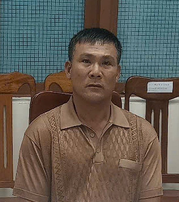 Phạm Ngọc Cường, người lái xe bán tải phóng trên bãi biển Tuy Hòa Phạm Ngọc Cường, người lái xe bán tải phóng trên bãi biển Tuy Hòa