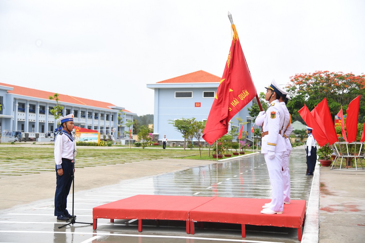Bộ Tư lệnh Vùng 5 Hải quân tổ chức Lễ tuyên thệ chiến sĩ mới năm 2025 Bộ Tư lệnh Vùng 5 Hải quân tổ chức Lễ tuyên thệ chiến sĩ mới năm 2025