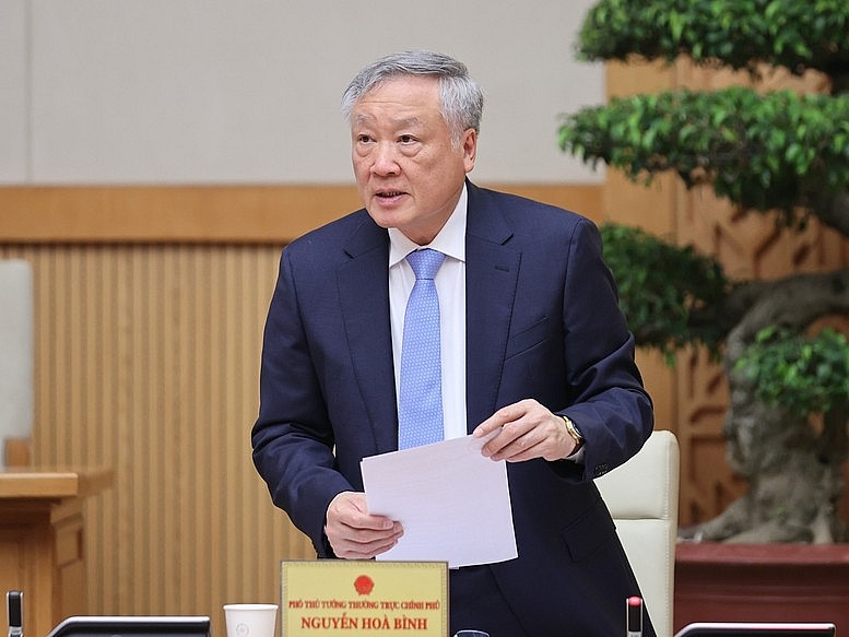 Thủ tướng nêu 10 giải pháp để phát triển kinh tế bứt phá trong 6 tháng cuối năm