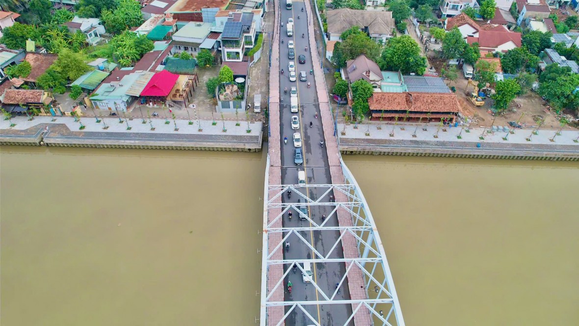 Cận cảnh kè sông uốn lượn ôm trọn thành phố Biên Hòa hơn 300 năm tuổi