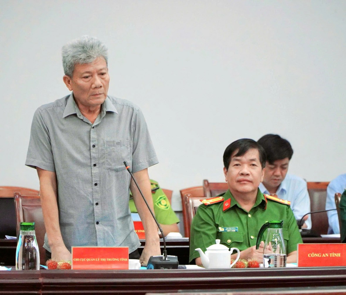 Thứ trưởng Bộ Nông nghiệp và Môi trường Trần Thanh Nam làm việc với Kiên Giang về công tác đấu tranh, phòng chống buôn lậu, gian lận thương mại