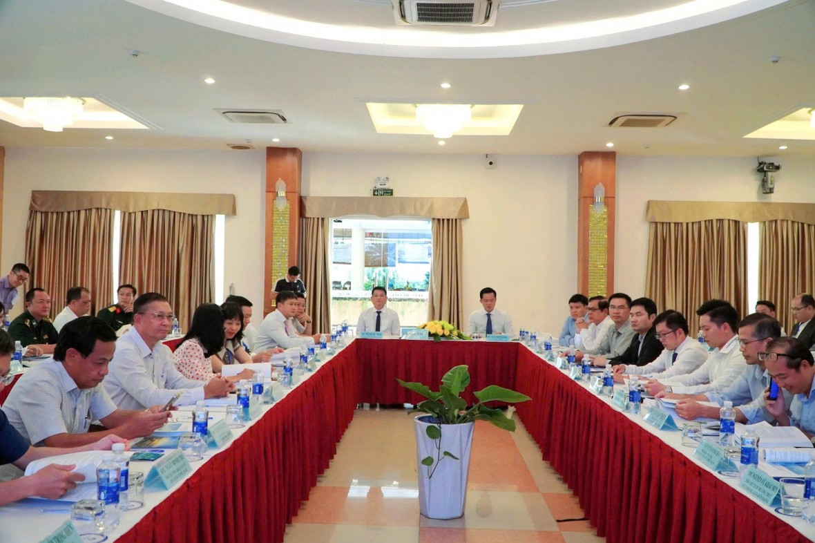 Phấn đấu xây dựng Phú Quốc thành trung tâm du lịch sinh thái biển đảo tầm cỡ quốc tế