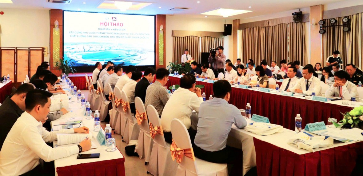 Phấn đấu xây dựng Phú Quốc thành trung tâm du lịch sinh thái biển đảo tầm cỡ quốc tế