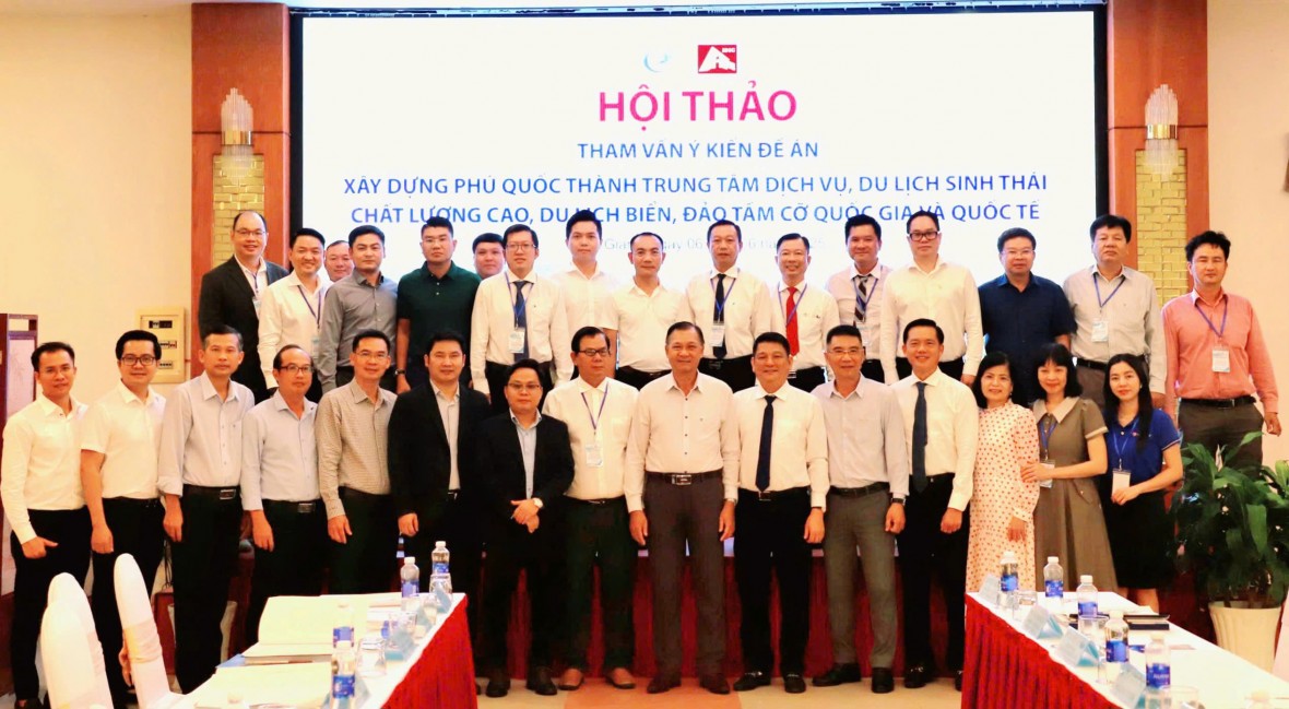 Phấn đấu xây dựng Phú Quốc thành trung tâm du lịch sinh thái biển đảo tầm cỡ quốc tế