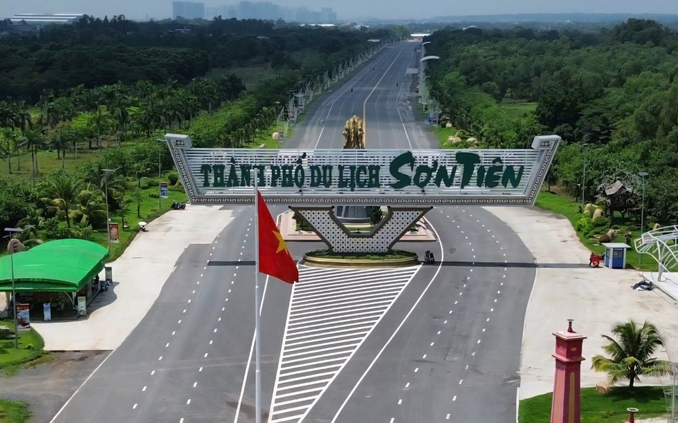 Khu du lịch Sơn Tiên