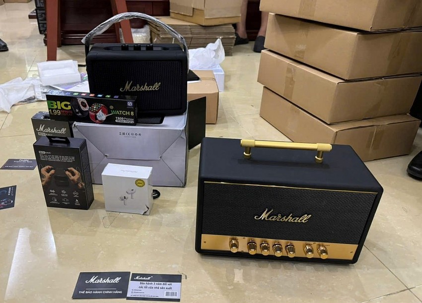 Hàng giả bị cơ quan Công an phát hiện, thu giữ Hàng giả bị cơ quan Công an phát hiện, thu giữ