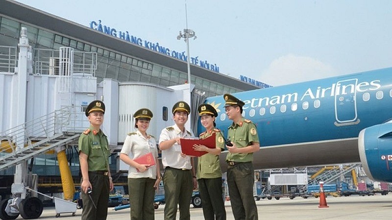 Kiểm tra, đánh giá lại hệ thống phương tiện, trang thiết bị an ninh hàng không