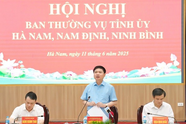 Phấn đấu ngày 1/7 sẽ công bố nhân sự chủ chốt tỉnh Ninh Bình sau hợp nhất