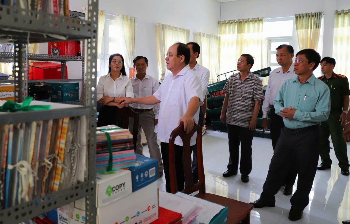 Đoàn công tác tỉnh Kiên Giang kiểm tra, khảo sát và làm việc tại huyện Vĩnh Thuận