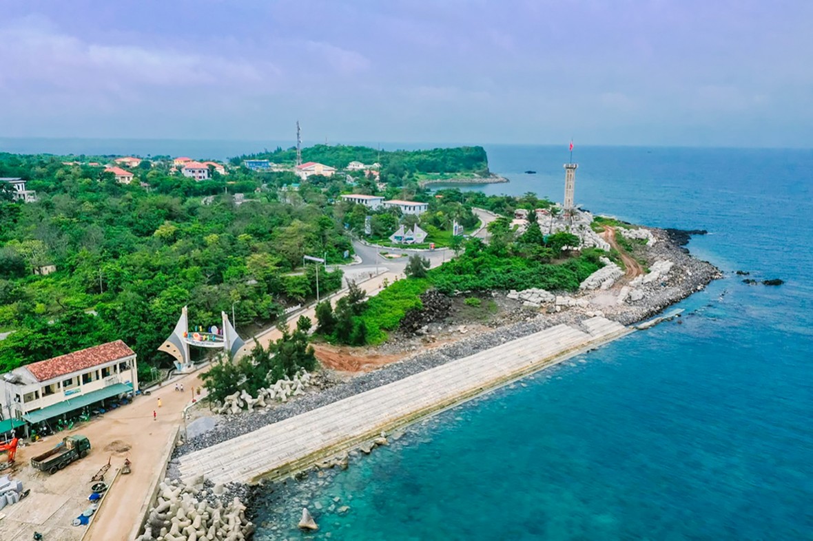 Một góc huyện đảo Cồn Cỏ -Ảnh: BẢO BÌNH