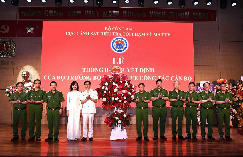 Đại tá Ngô Thanh Bình giữ chức Cục trưởng Cục Cảnh sát điều tra tội phạm về ma túy Đại tá Ngô Thanh Bình giữ chức Cục trưởng Cục Cảnh sát điều tra tội phạm về ma túy