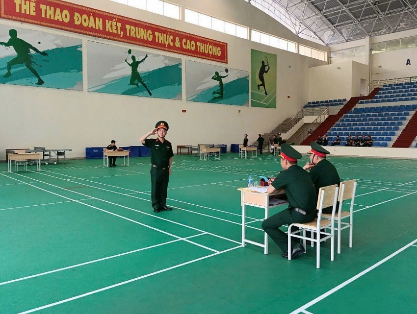 Cấp ủy, người chỉ huy cơ quan quân sự địa phương các cấp cần tập trung lãnh đạo, chỉ đạo tổ chức quán triệt nghiêm túc, sâu sắc nghị quyết, chỉ thị, quyết định, kế hoạch, hướng dẫn của Trung ương, Quân ủy Trung ương, Bộ Quốc phòng.